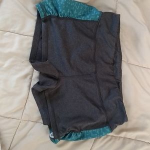 Running shorts